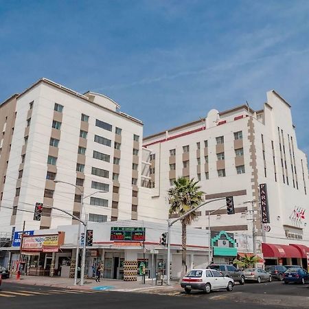 Hotel Ticuan Тіхуана Екстер'єр фото